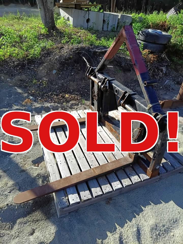 ALO Folding Pallet Forks / Bale Spear Frame