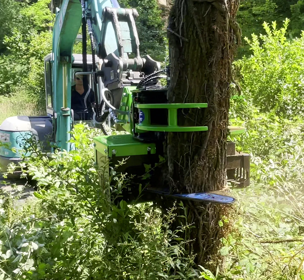 Grapple Saws