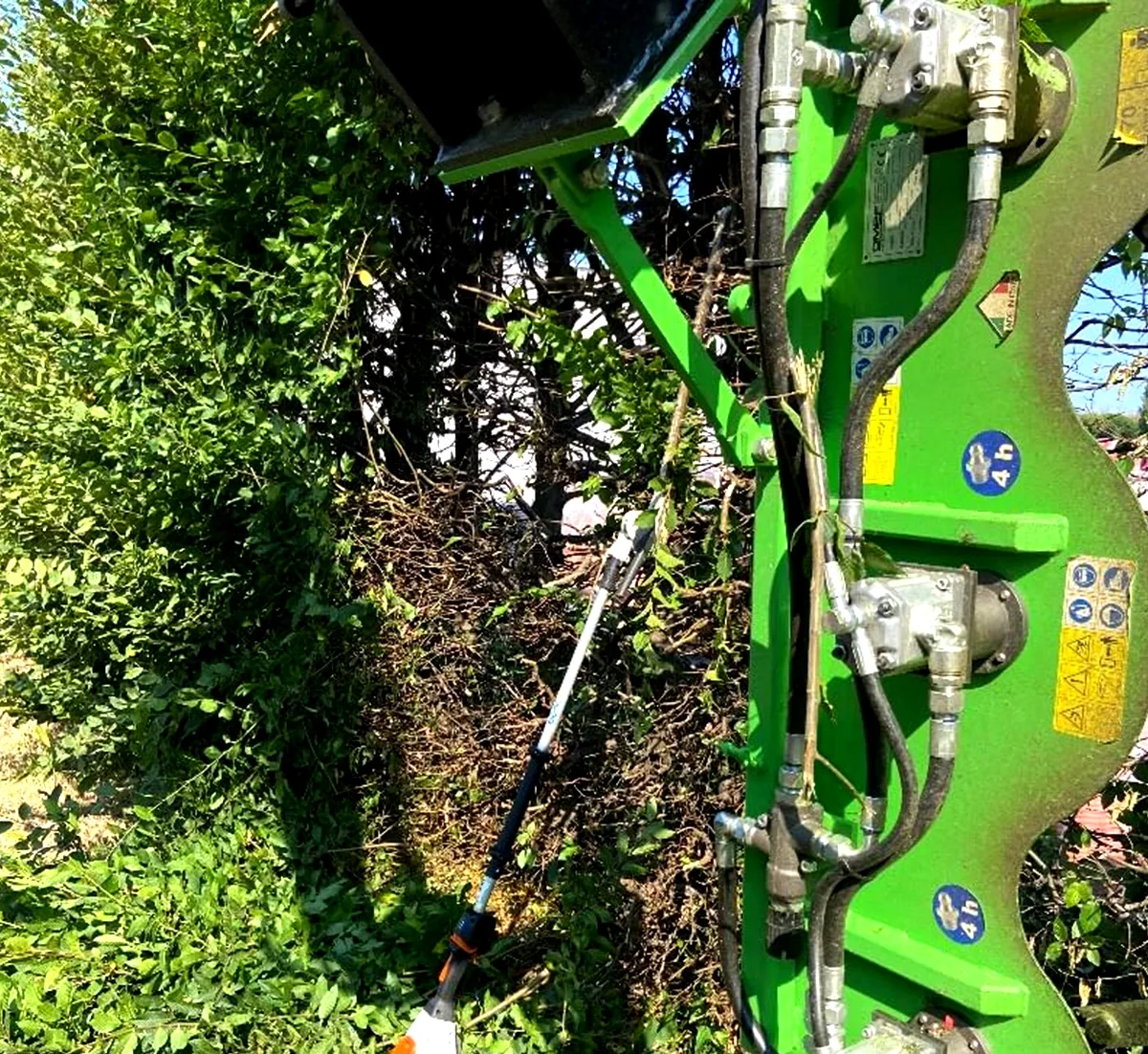 TG2 Hedge Trimmer photo 5